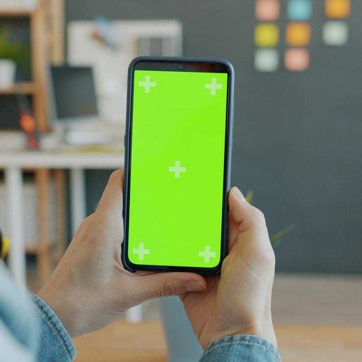 Collaborative mobile app development workflow